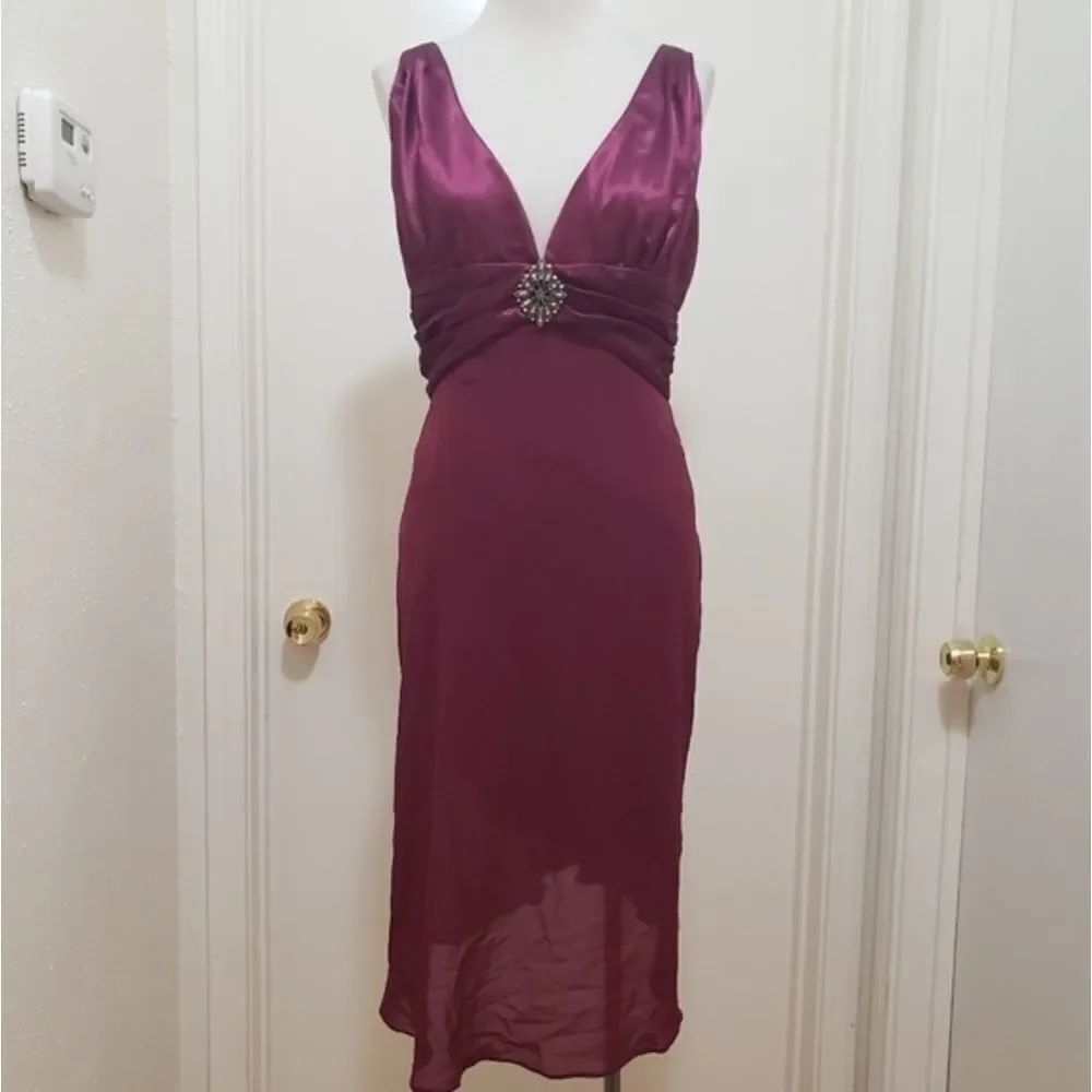 Gorgeous midi formal dress size 10